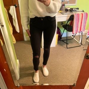 American Eagle Super Stretch Ripped Jeans